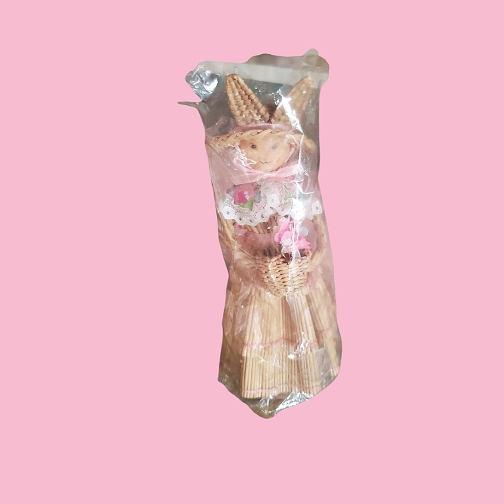 Vintage Avon straw bunny pomander